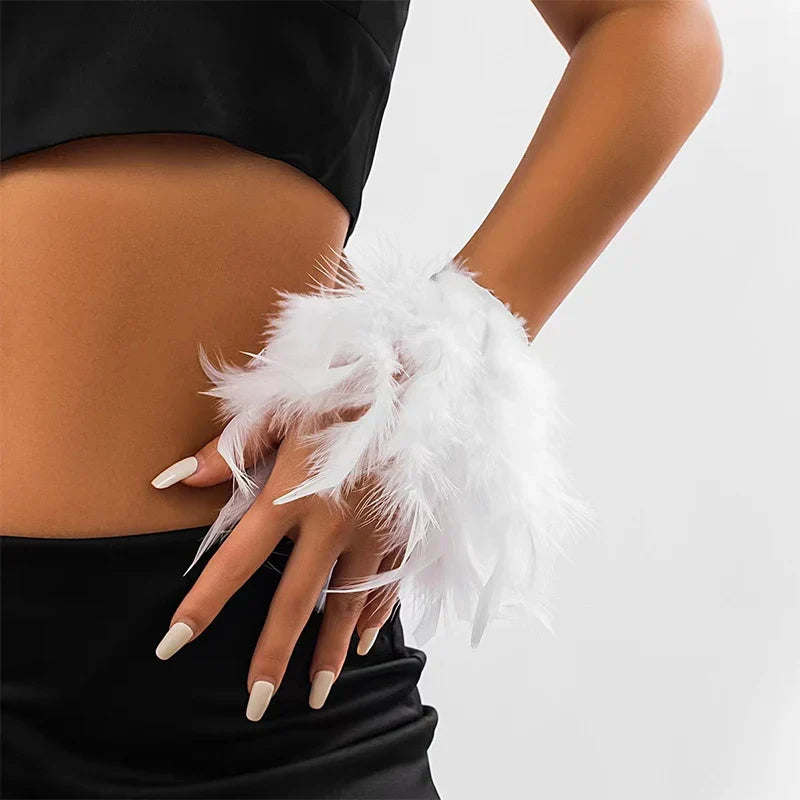 FreestyleCrown Colorful Feather Wristbands Popular Accessories Feather Cuff Decoration Dance Holiday Party Carnival Supplies Shooting Props