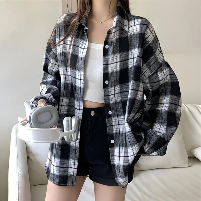 FreestyleCrown Womens Black Tartan Shacket