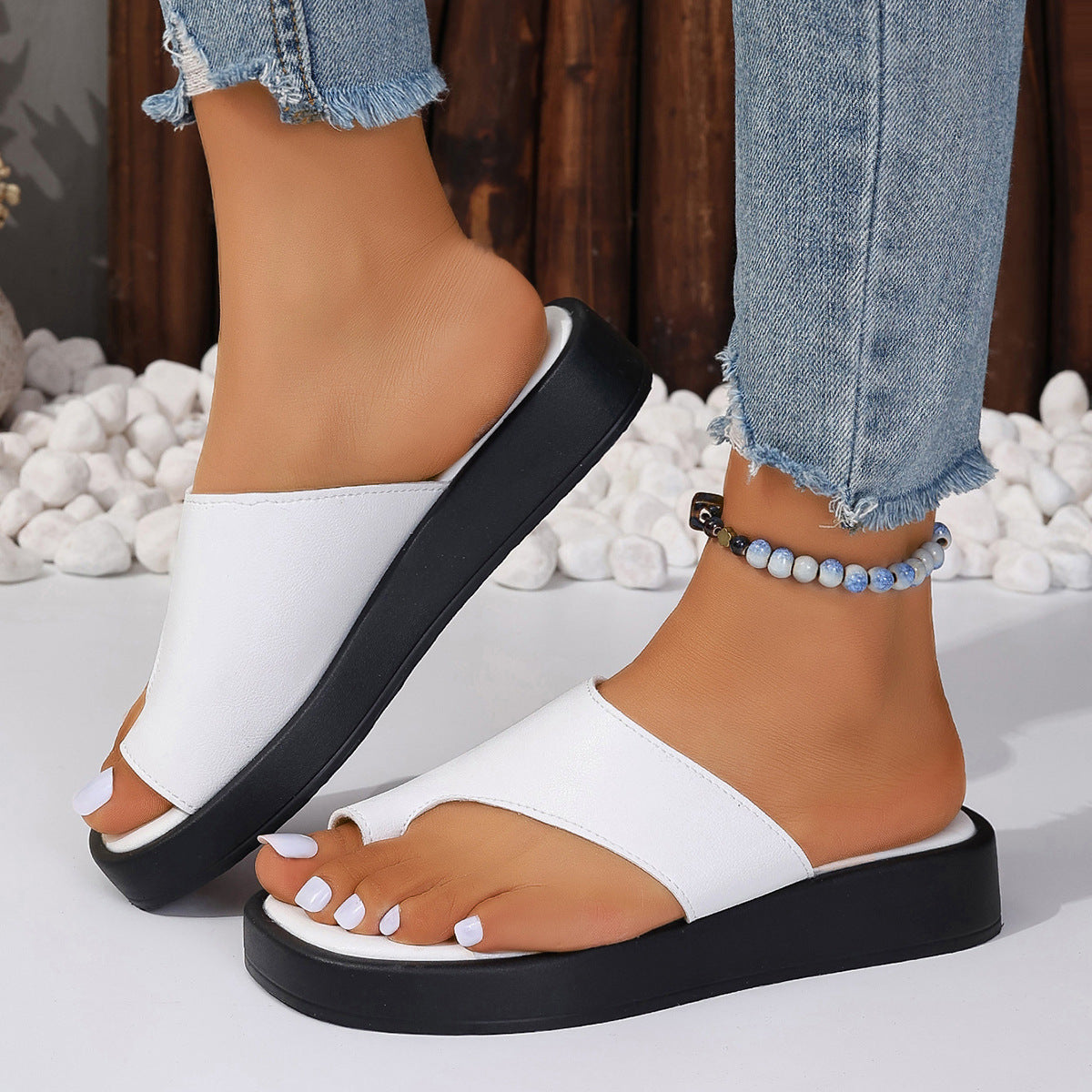 FreestyleCrown Women's Minimalist Slides Black